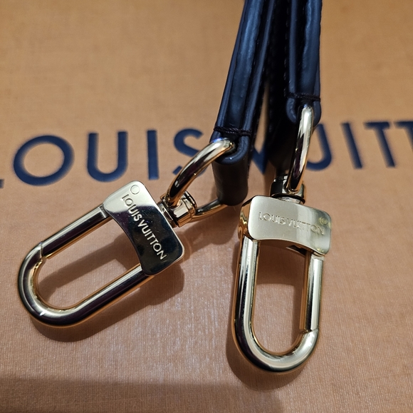 NEW LOUIS VUITTON Damier Ebene Taurillon Jersey strap - Picture 3 of 7